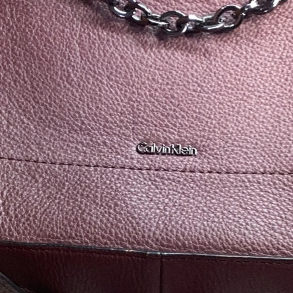 Calvin Klein leather backpack - Picture 2 of 16